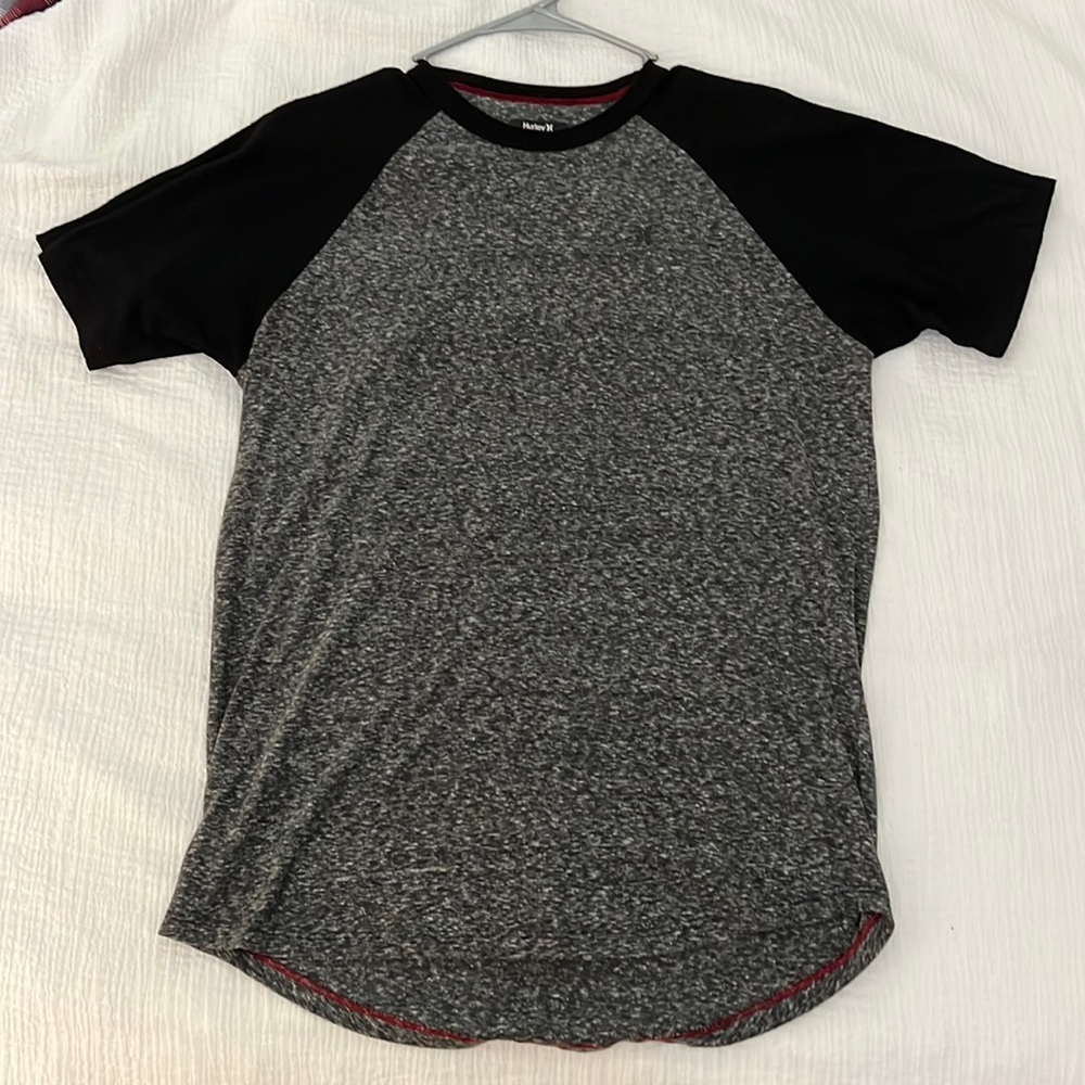 Hurley Mens Black/Grey T-Shirt - Medium